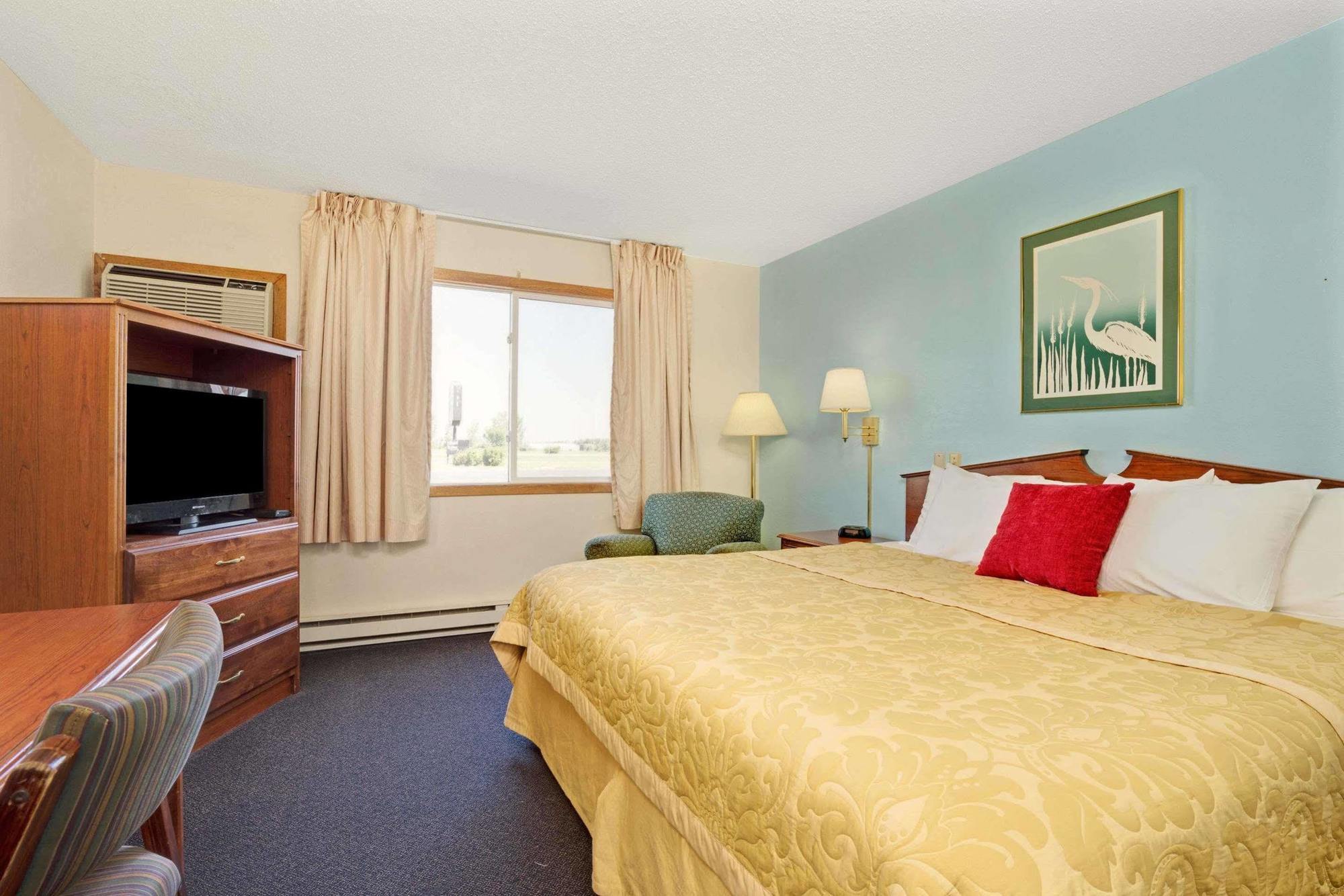 แทรเวลลอดจ์ บาย วินด์แฮม วอห์เพตัน Hotel Wahpeton ภายนอก รูปภาพ